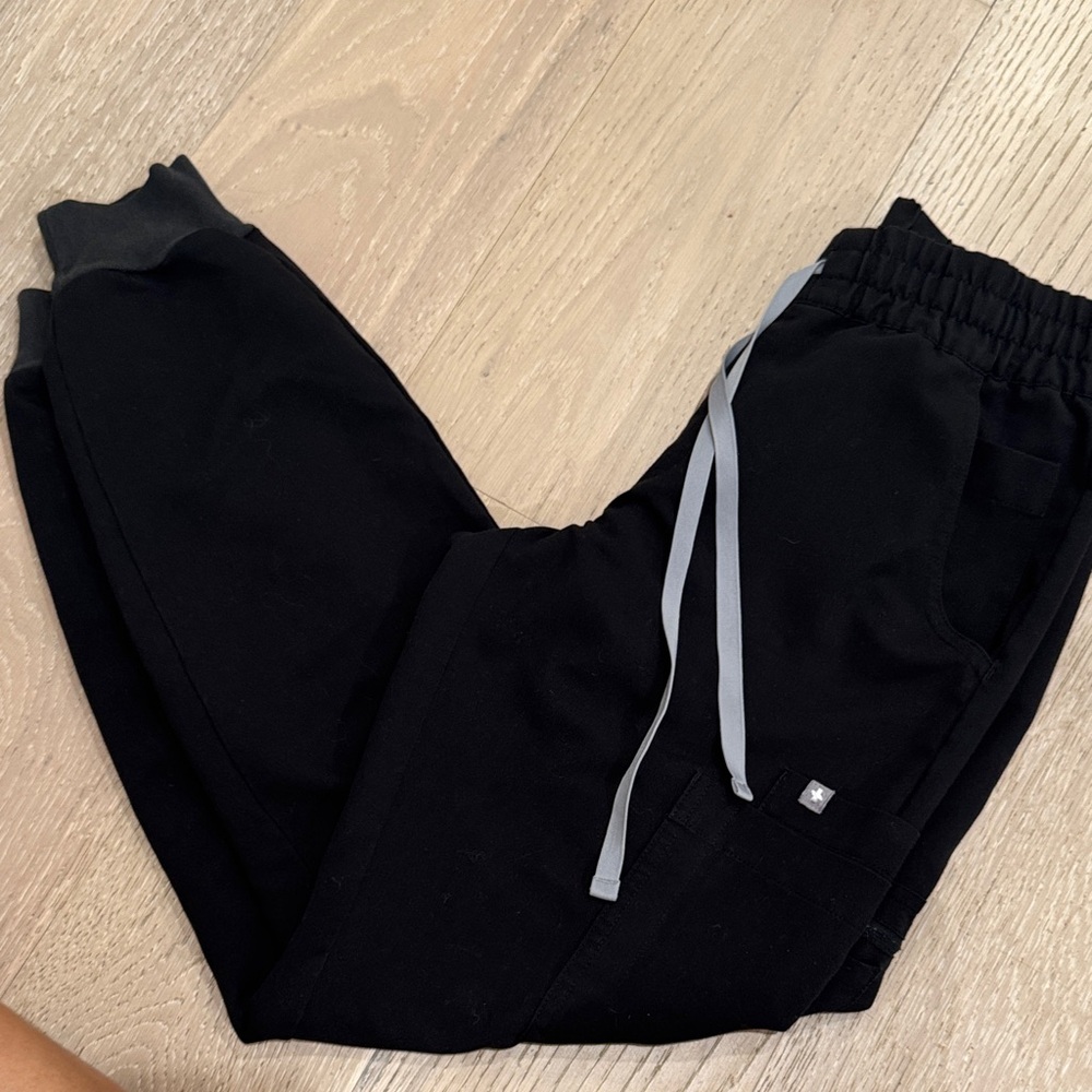 FIGS pants